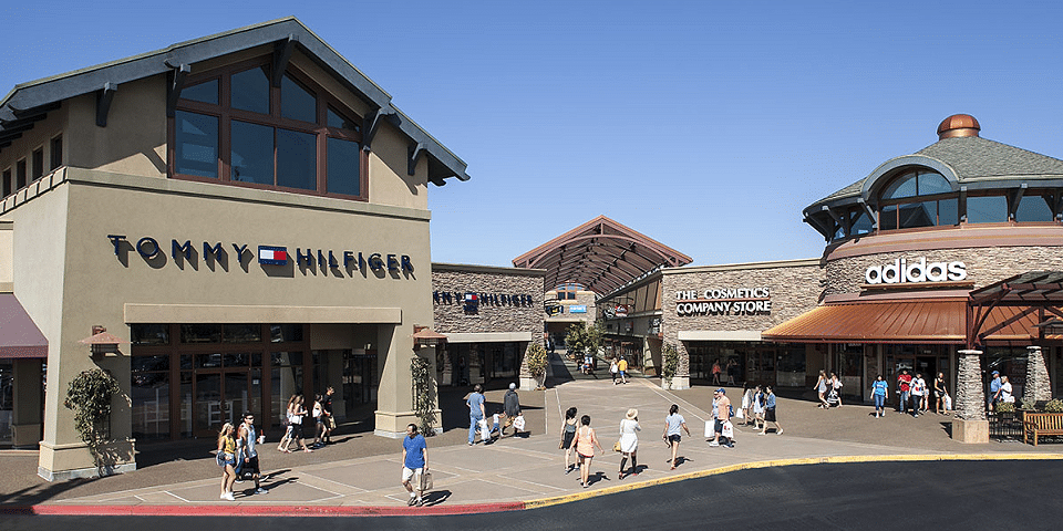 Woodburn Premium Outlets - Woodburn, OR 